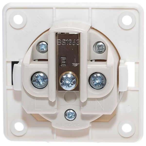 W4 13 Amp Socket White (21221W)