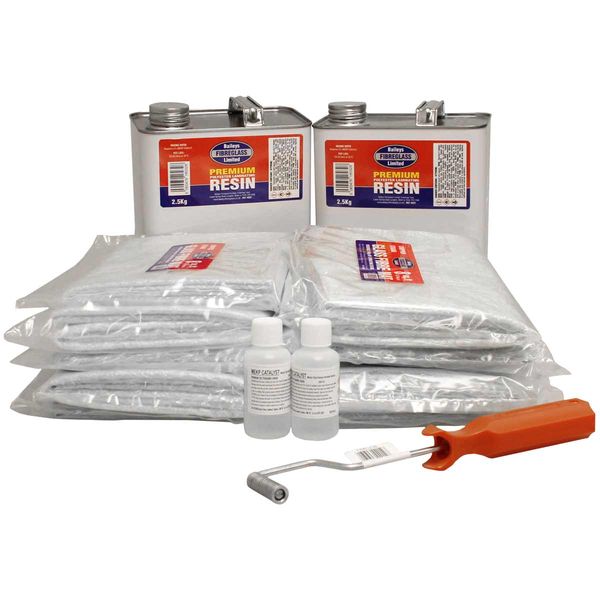 Baileys Fibreglass Repair Kit with Bubble Burster (80 sq ft)