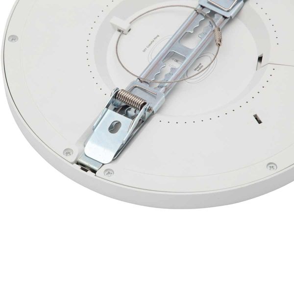 Tauri LED Wall/Ceiling Light White (1800lm / 18W)