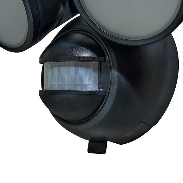 Felis LED Battery Operated Twin Spotlight with PIR Sensor (200lm / 2W)