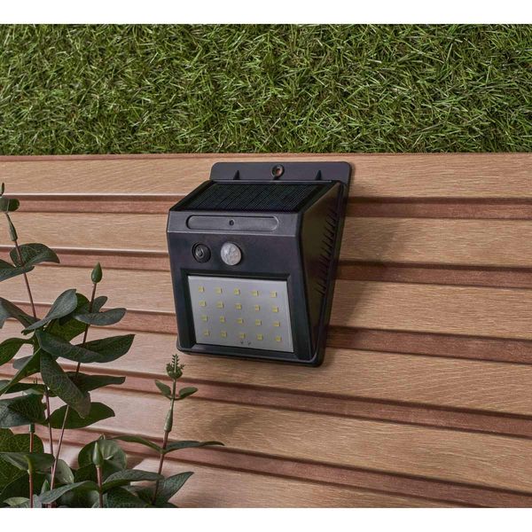 Marley Solar LED Wall Light with PIR Sensor Black (230lm / 4W)